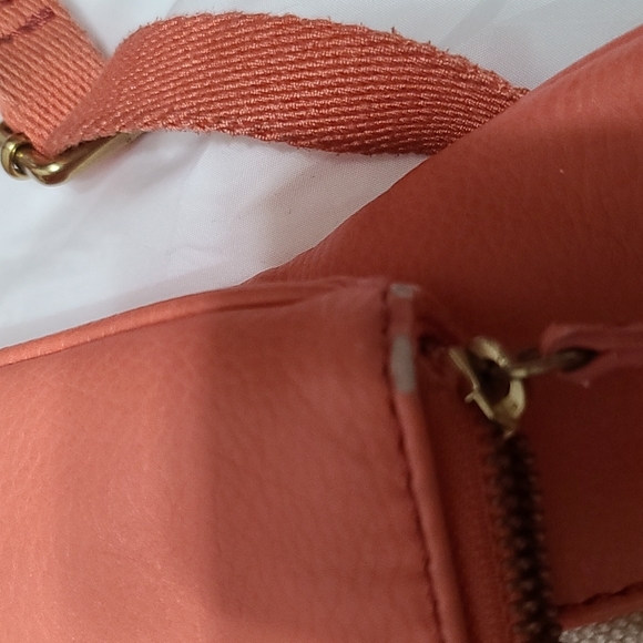 Fossil purse - Picture 4 of 7